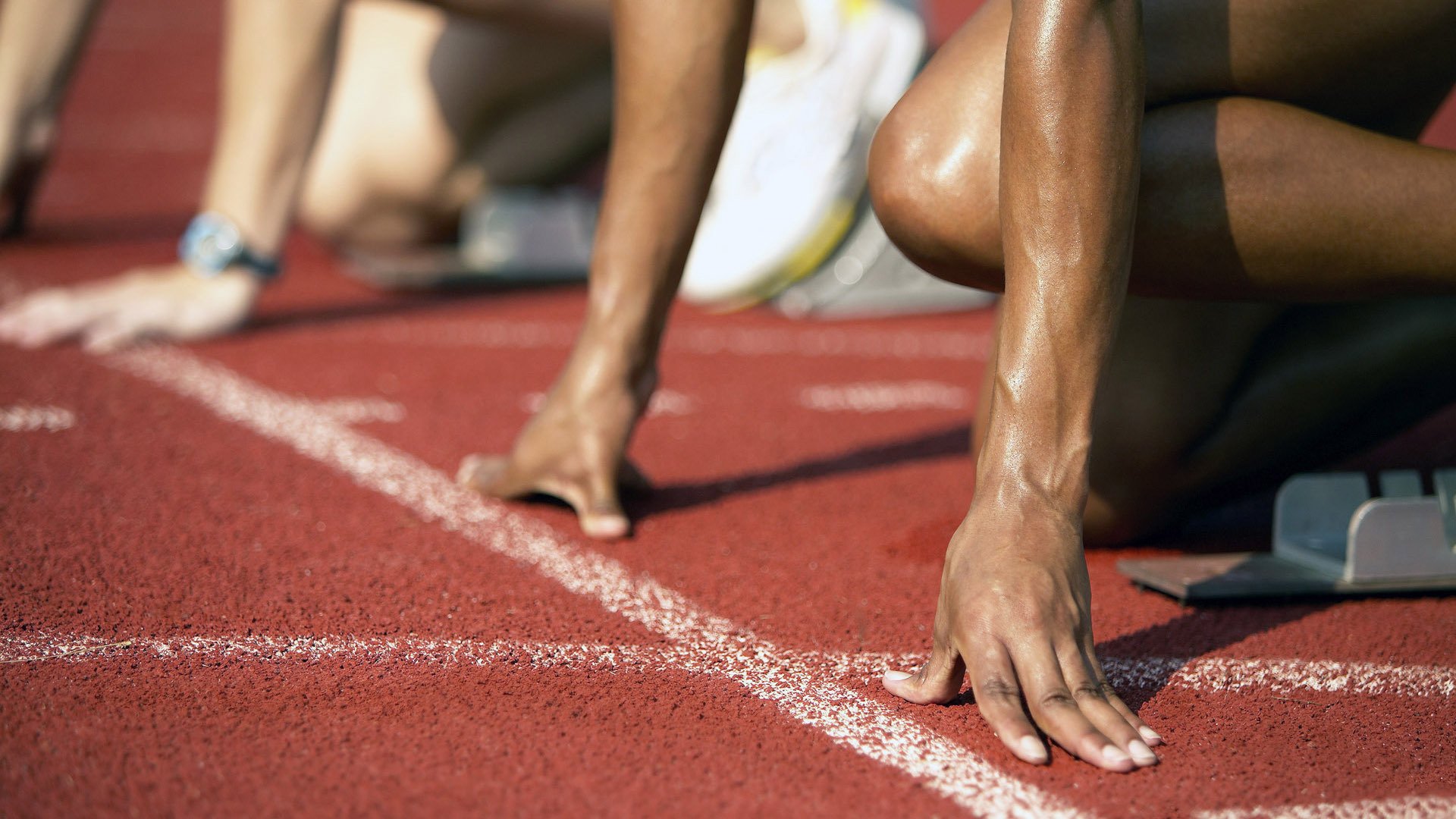 火力压制难掩锋线硬伤，拜仁的压制与奥斯梅恩的硬仗启示录