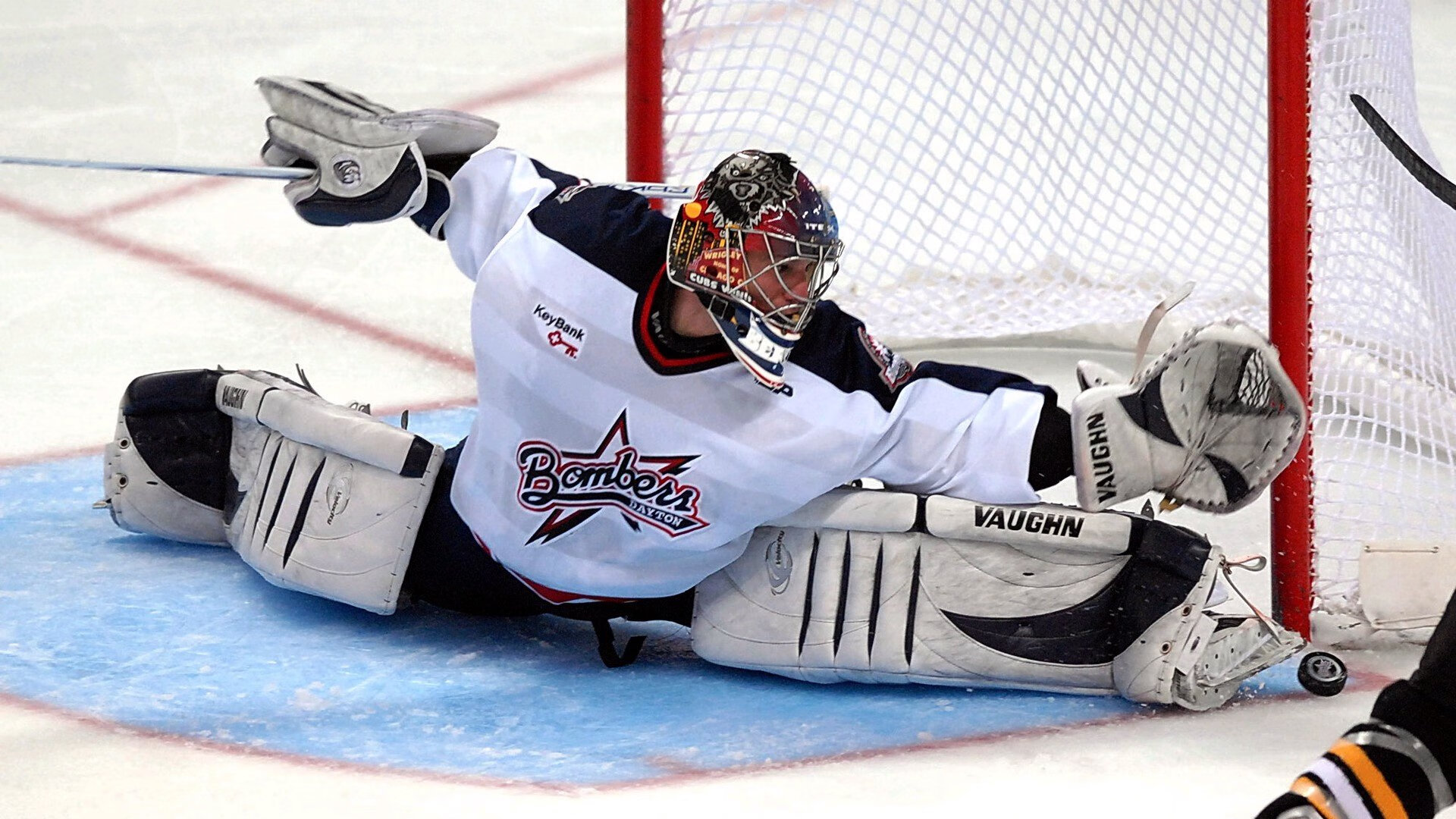 开云APP-F1街道赛之夜，保罗关键节点连续得分，改写车队命运