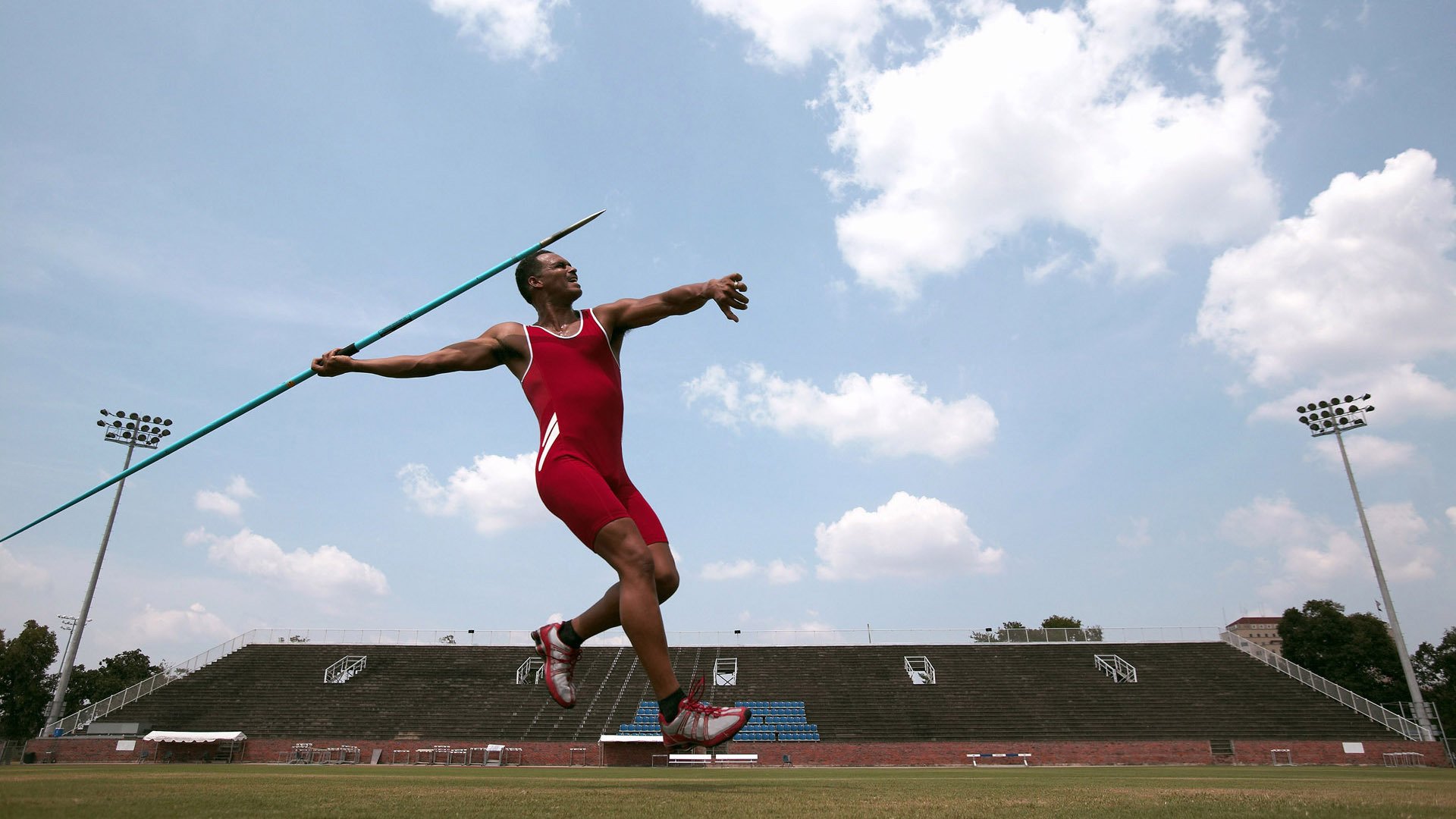 奥亚尔萨瓦尔一锤定音，塞内加尔战术性粉碎日本足球幻想